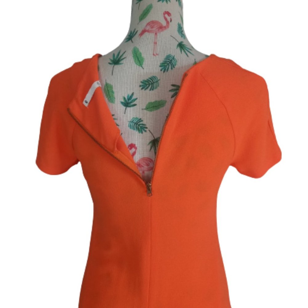 Target simple shift dress in bright orange (size 6) - Picture 4 of 5